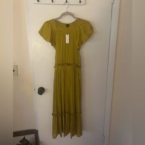 Flutter sleeve silky midi dress